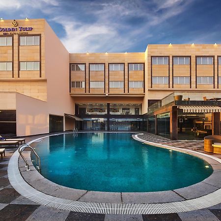 Golden Tulip Bhiwadi Hotel Exterior photo