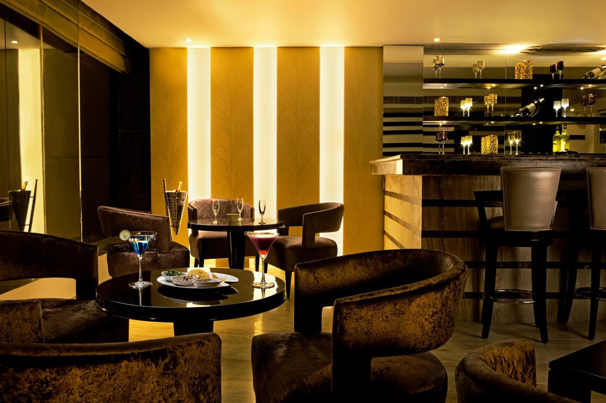 Golden Tulip Bhiwadi Hotel Exterior photo