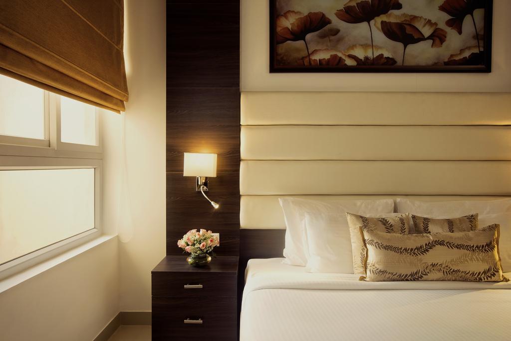 Golden Tulip Bhiwadi Hotel Exterior photo