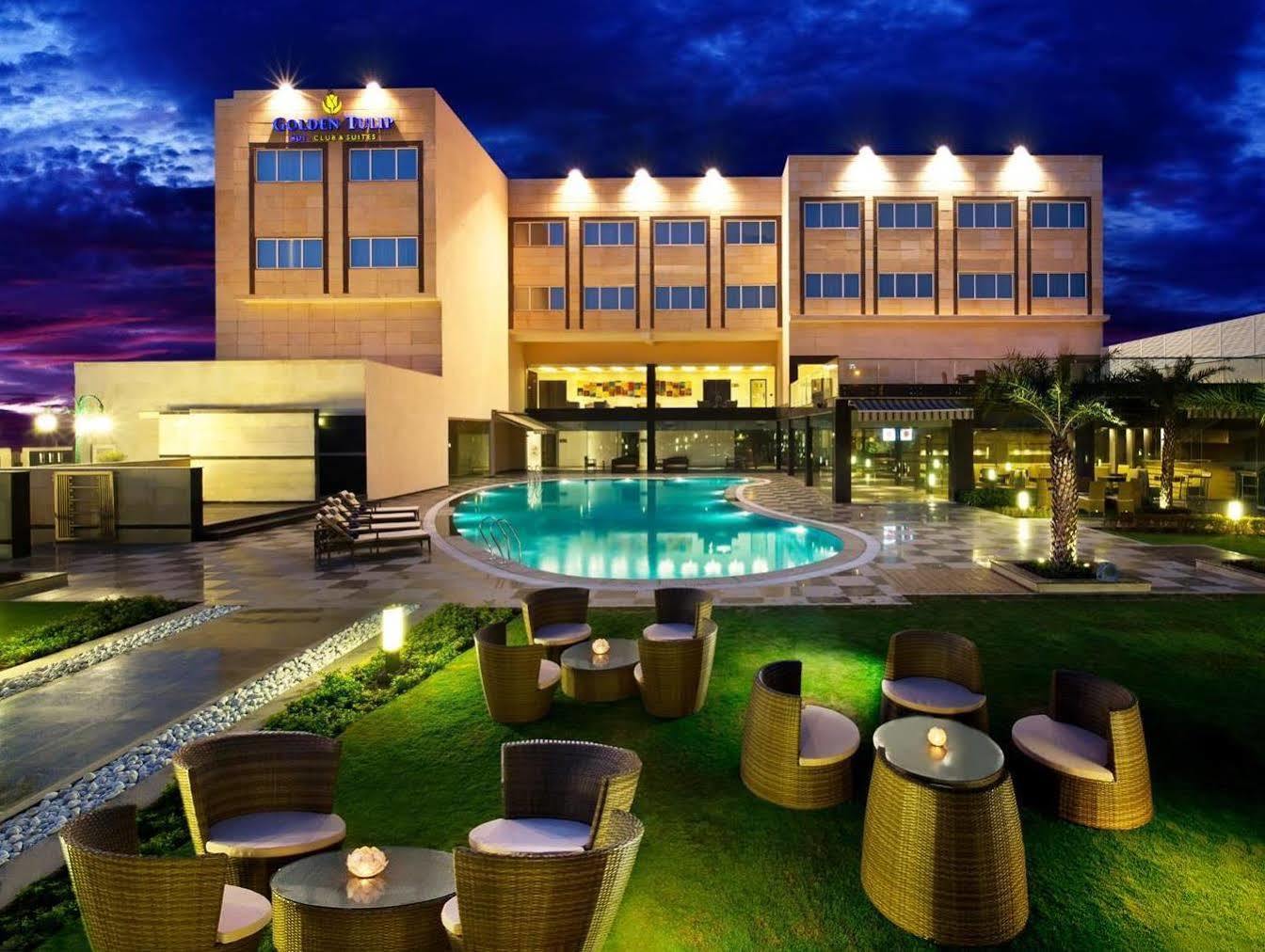 Golden Tulip Bhiwadi Hotel Exterior photo